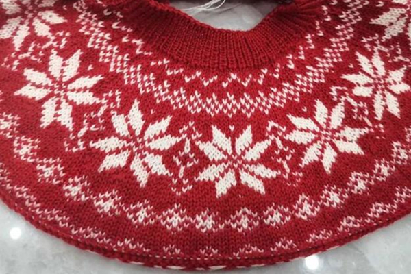 提花領設計，讓服裝更有高級感！